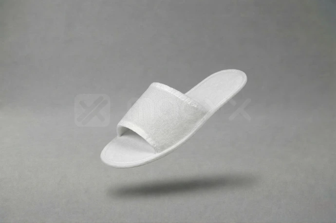 [0,69€] Pantoufles Basic à bout ouvert